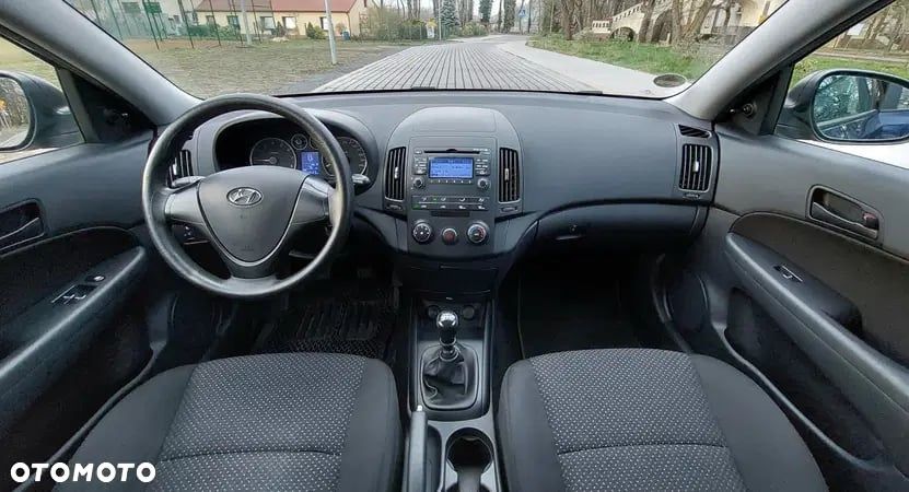 Hyundai i30 1.6 CRDi Classic EU5 - 5