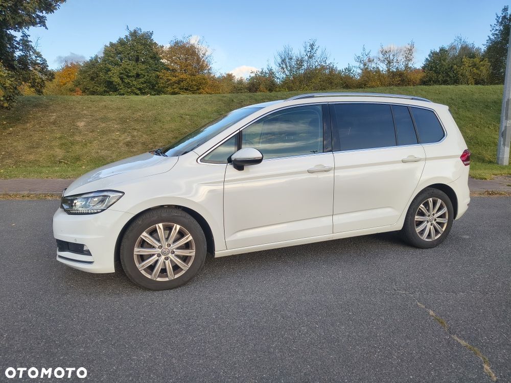 Volkswagen Touran - 3