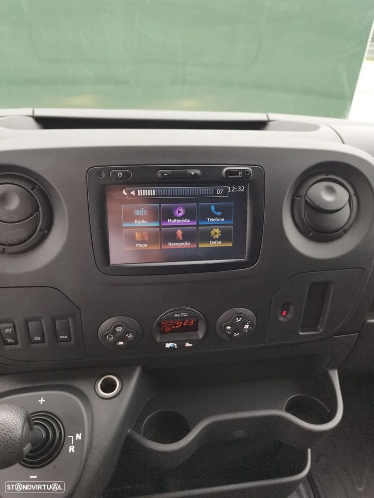 Opel Movano 2.3 170 Cv L1H2 Automática - 20