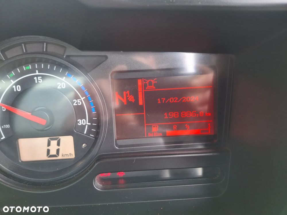 Renault D16 Midlum Zamiatarka FAUN Karcher Listwa Wysokiego Ciśnienia Euro 6 PM10 2 Silniki 2650 MTH Szczotki L/R Rura Do Liści - 33