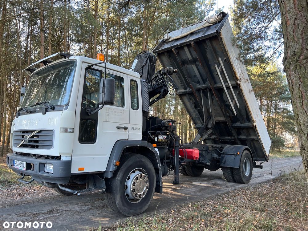 Volvo FL250 - 10