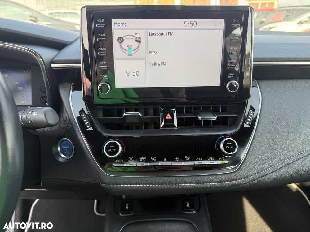 Toyota Corolla 1.8 HSD Dynamic - 12