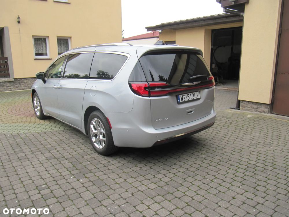 Chrysler Pacifica 2023 photo 5