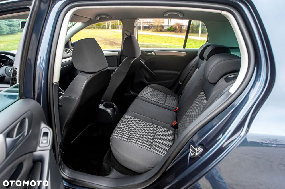 Volkswagen Golf 1.6 Highline - 22