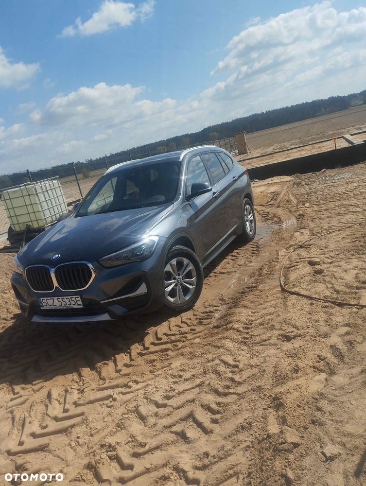 BMW X1 sDrive18d xLine - 3