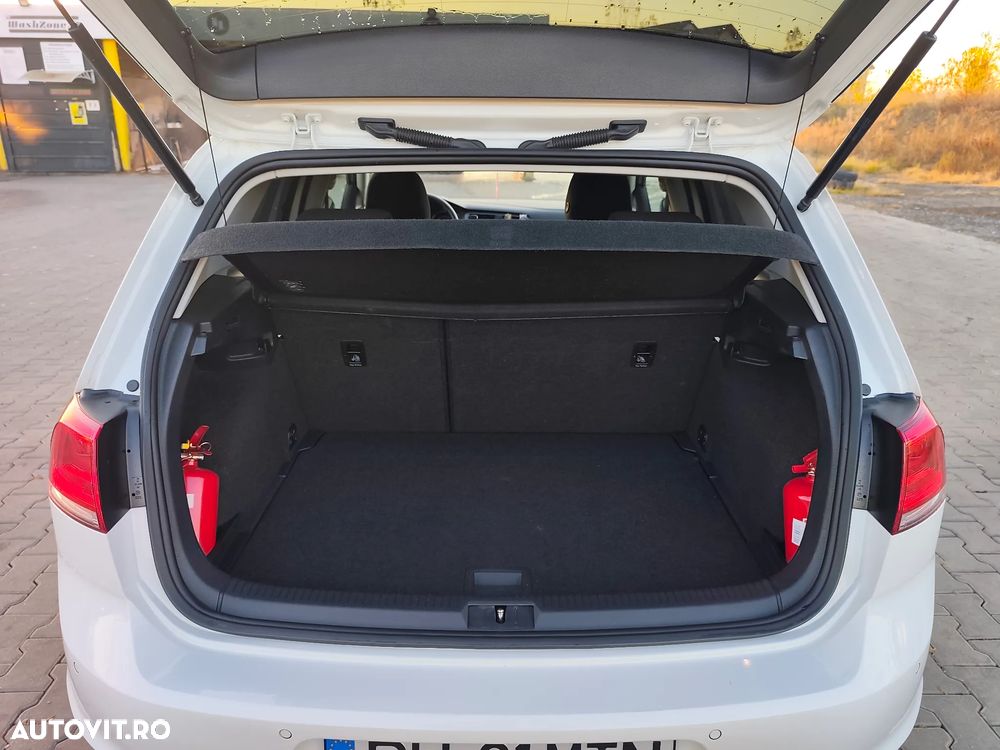 Volkswagen Golf - 7