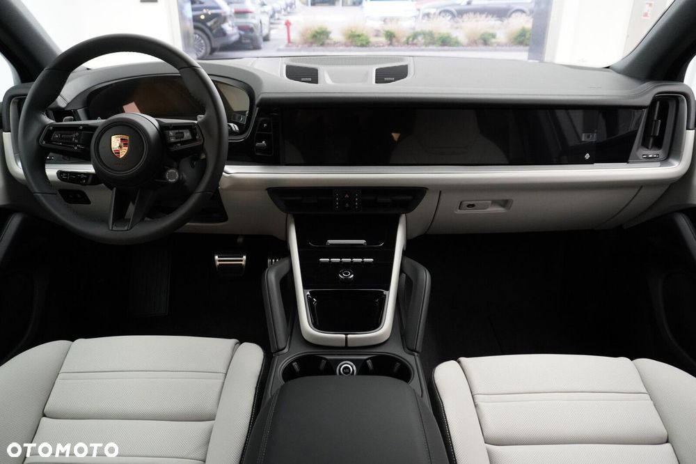 Porsche Cayenne S - 28