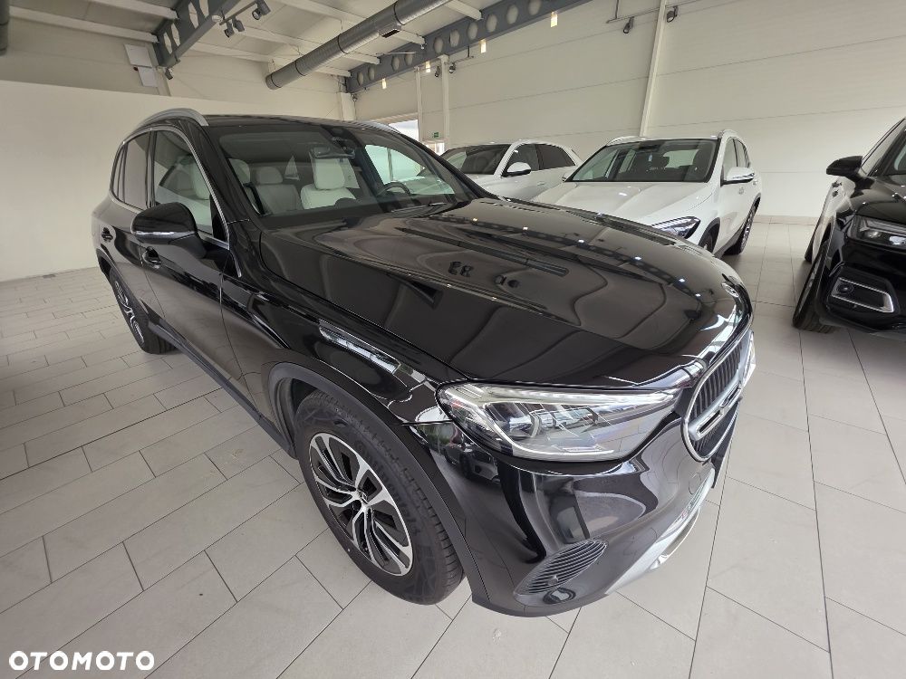 Mercedes-Benz GLC - 7
