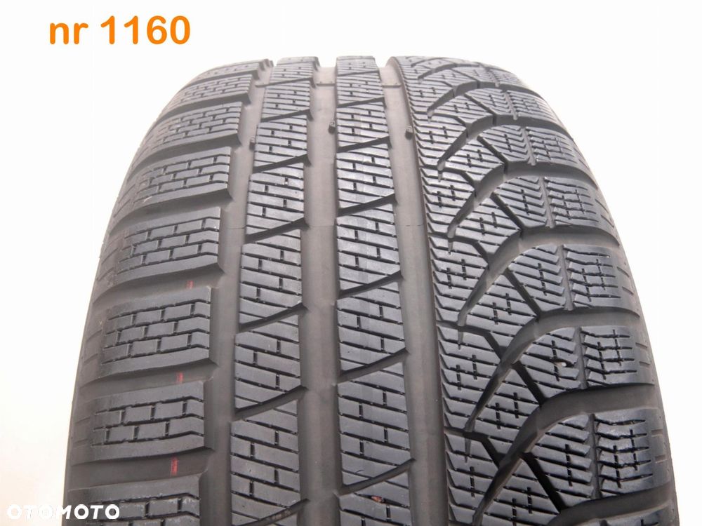 Pirelli P ZERO WINTER 245/40 R19 - 1