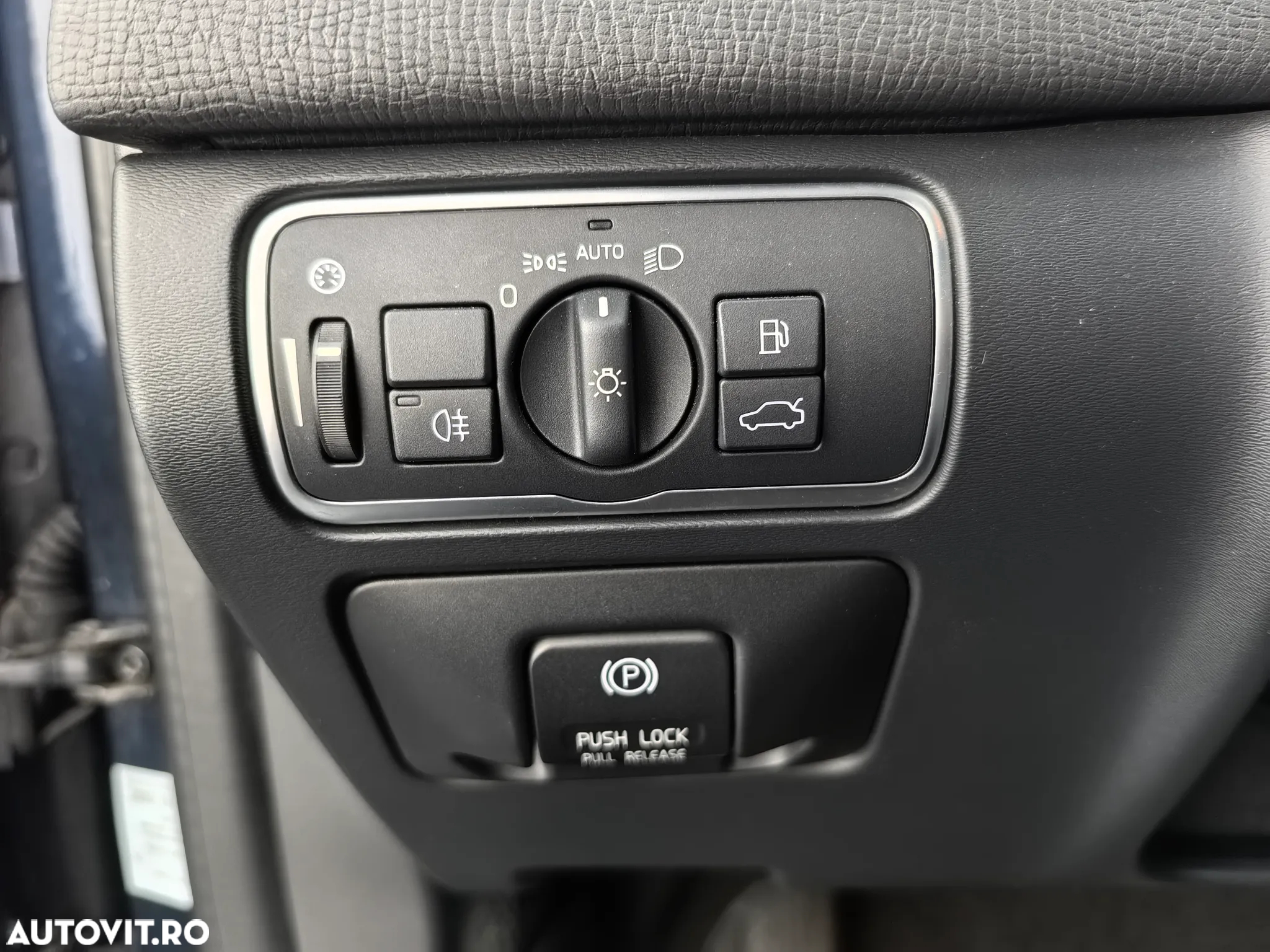Volvo XC 60 D4 VEA Start-Stop Momentum - 16