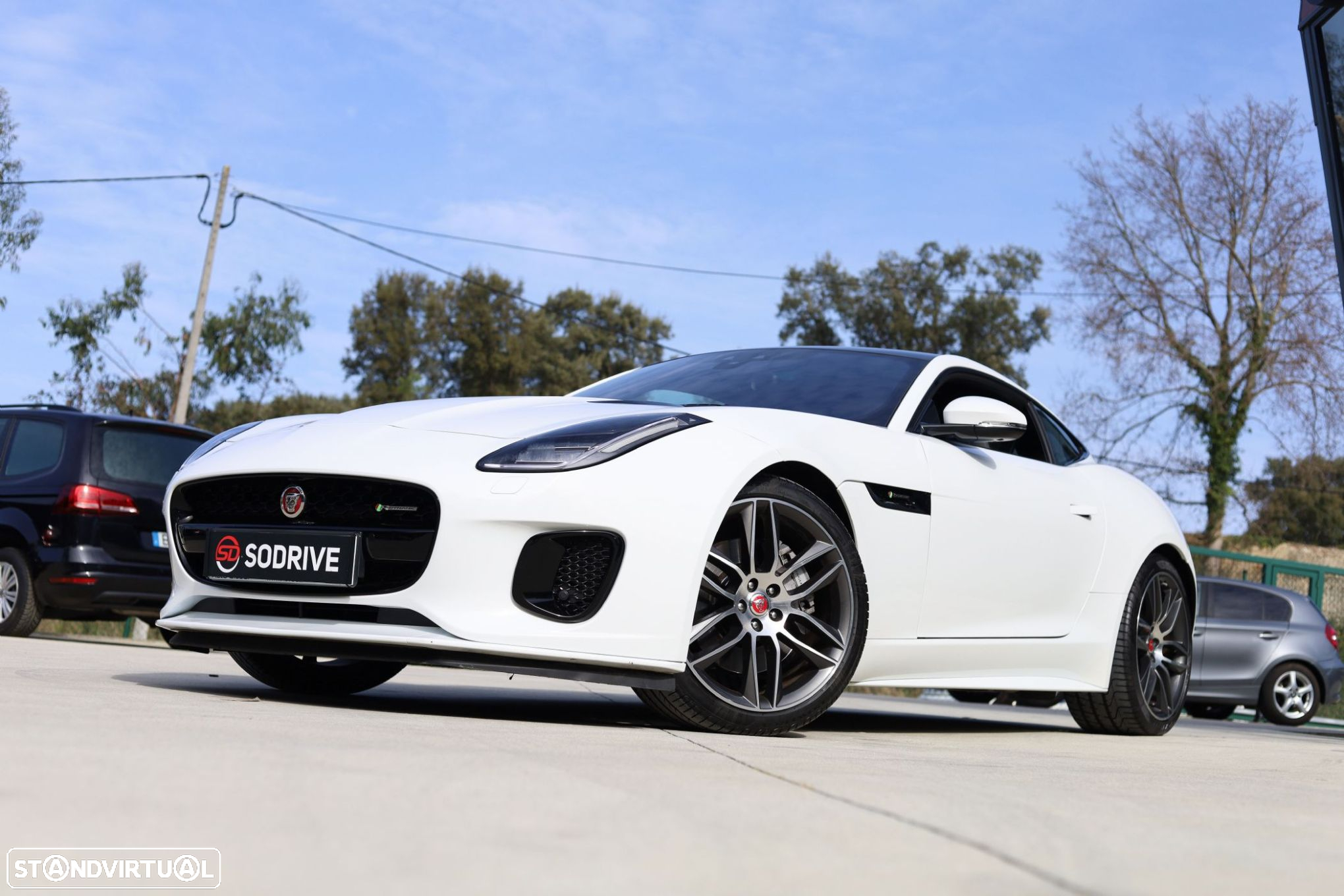 Jaguar F-Type 2.0 i4 R-Dynamic - 46