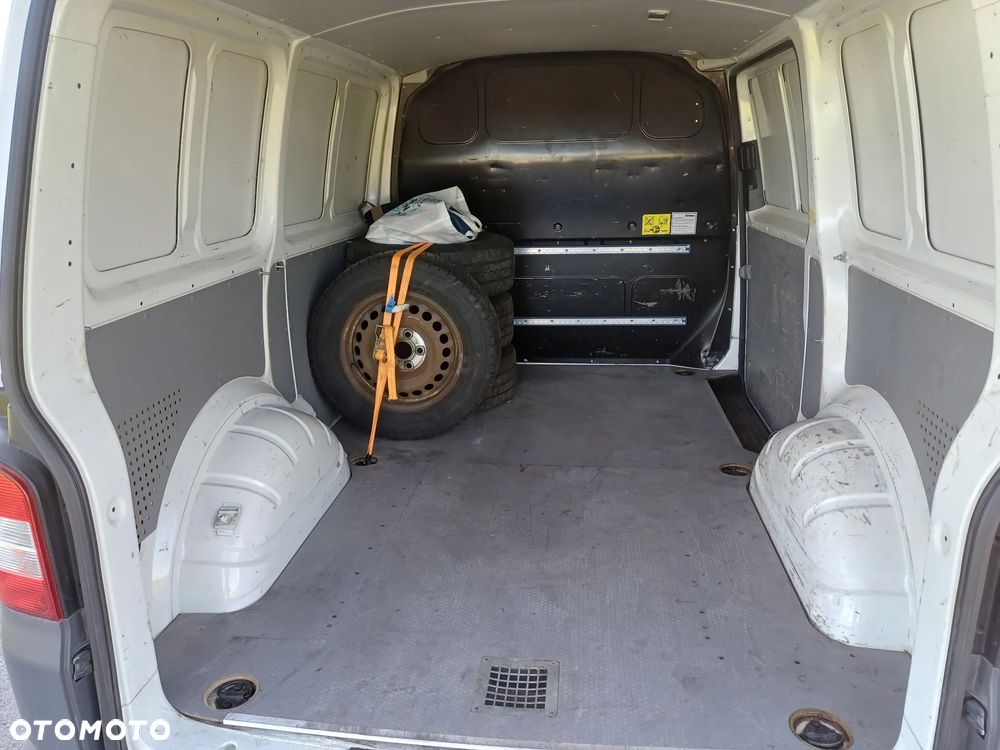 Volkswagen Transporter - 6