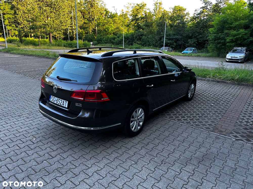 Volkswagen Passat 2.0 TDI Highline DSG - 6