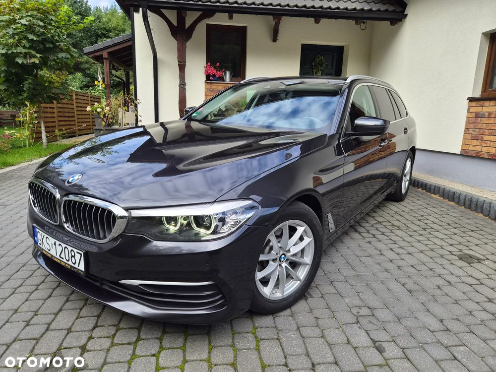 BMW Seria 5 530i Luxury Line - 35