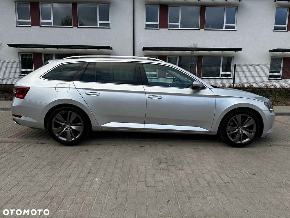 Skoda Superb 2.0 TSI 4x4 L&K DSG - 3