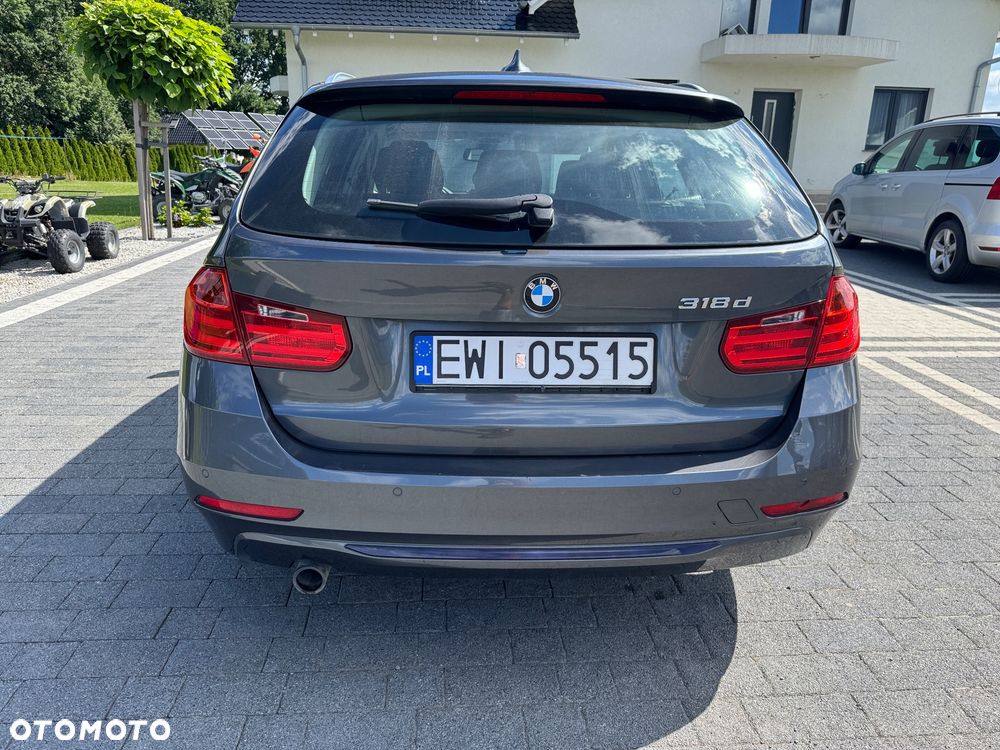 BMW Seria 3 318d Blue Performance Luxury Line - 5