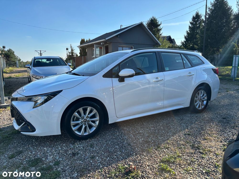 Toyota Corolla - 3