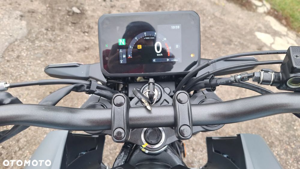 Honda CB - 27