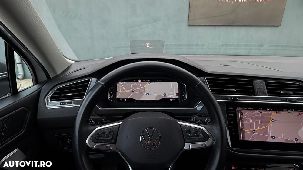 Volkswagen Tiguan - 14
