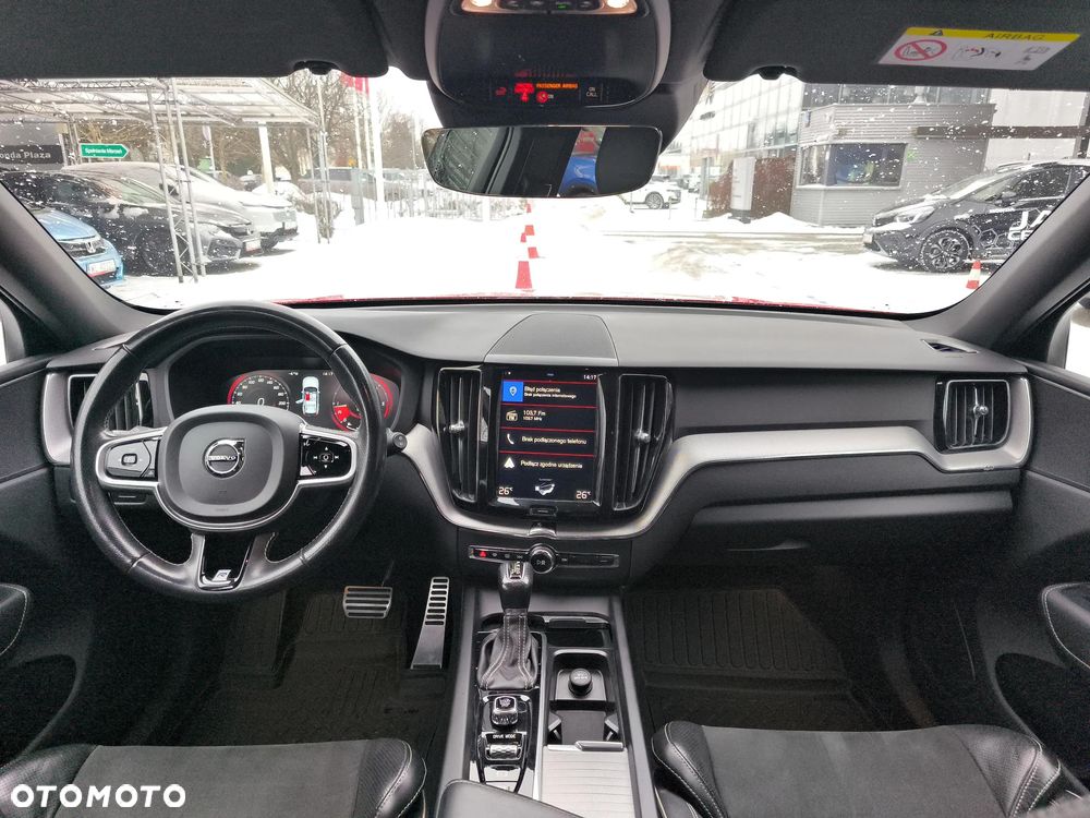 Volvo XC 60 D4 SCR R-Design - 29