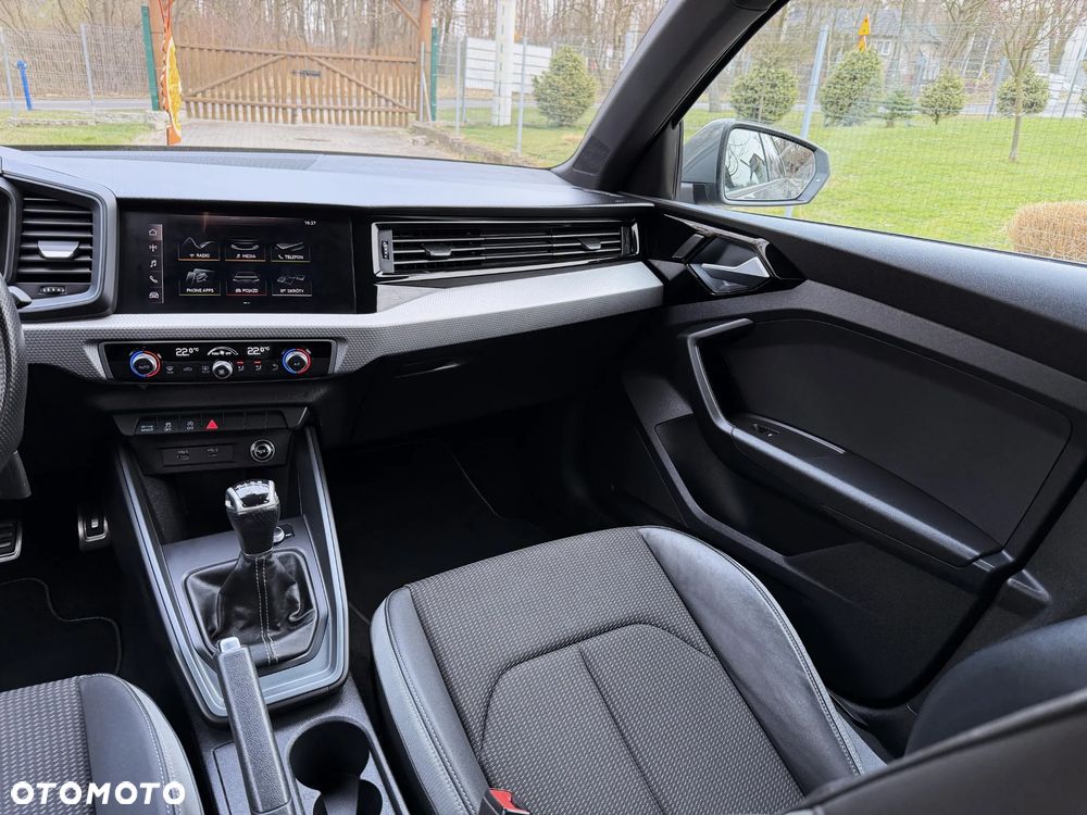 Audi A1 Sportback 30 TFSI S line - 14