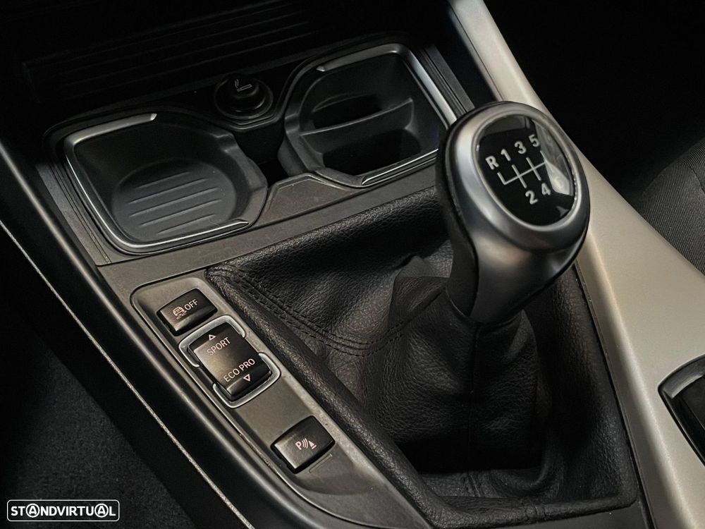 BMW 116 d EfficientDynamics - 21