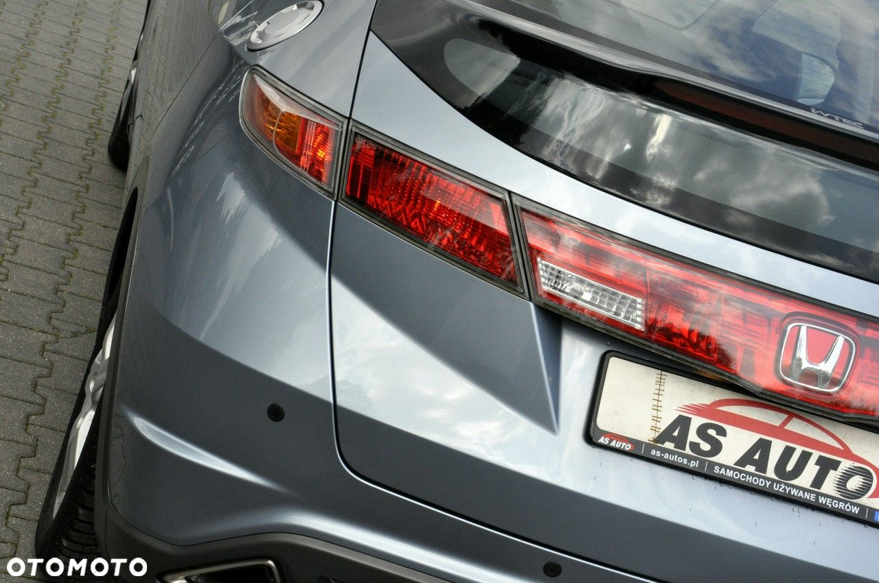 Honda Civic 1.8i-VTEC Automatik Sport - 33