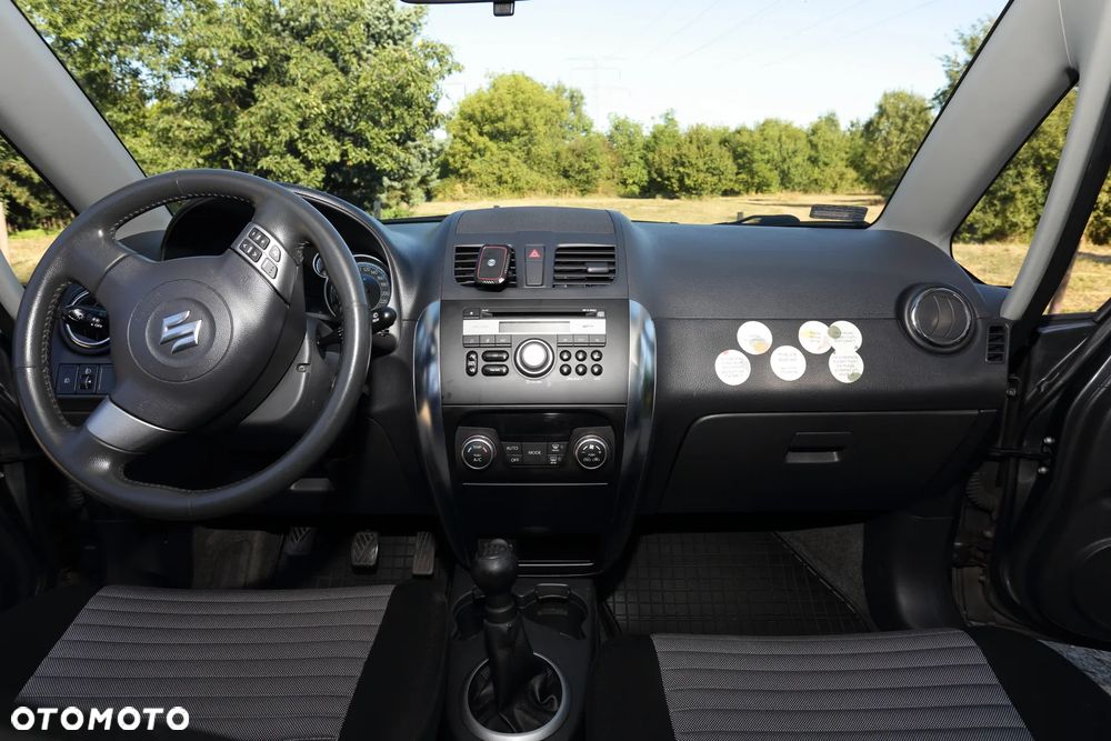 Suzuki SX4 - 9