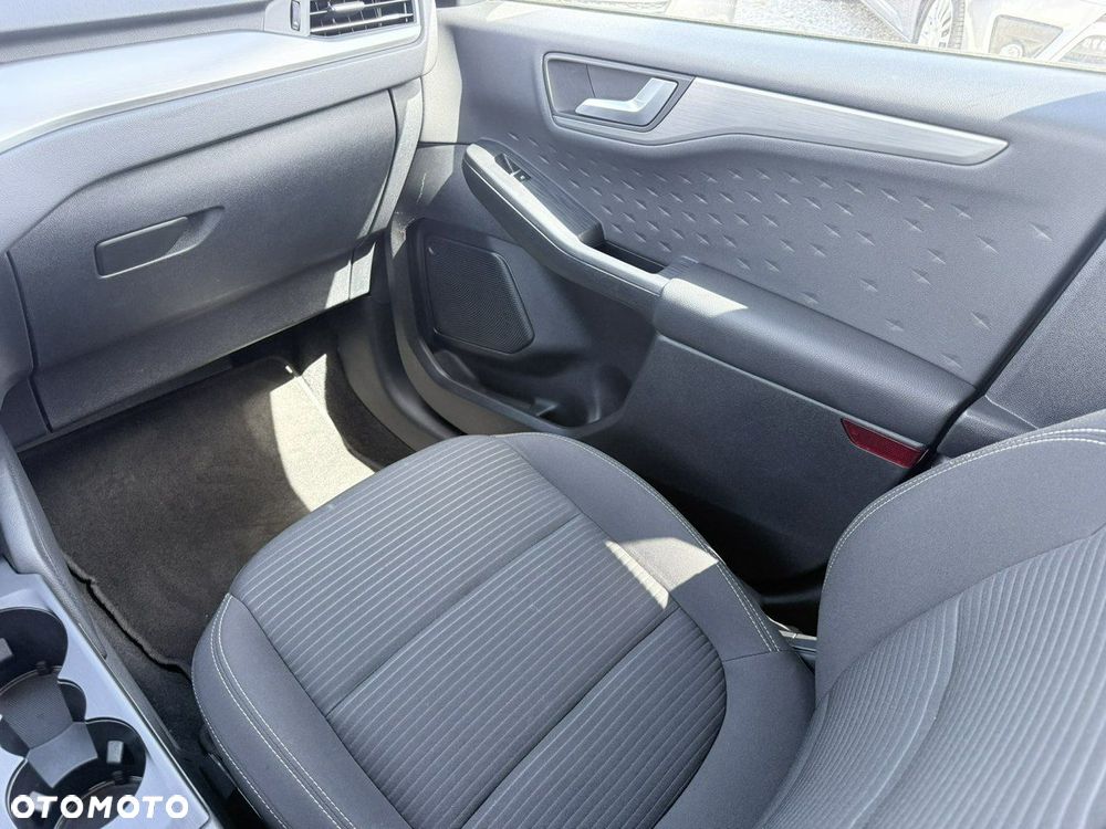 Ford Kuga 2.5 Duratec FHEV TITANIUM - 13