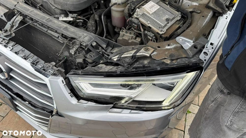 Audi A4 Avant 2.0 TDI Design - 34