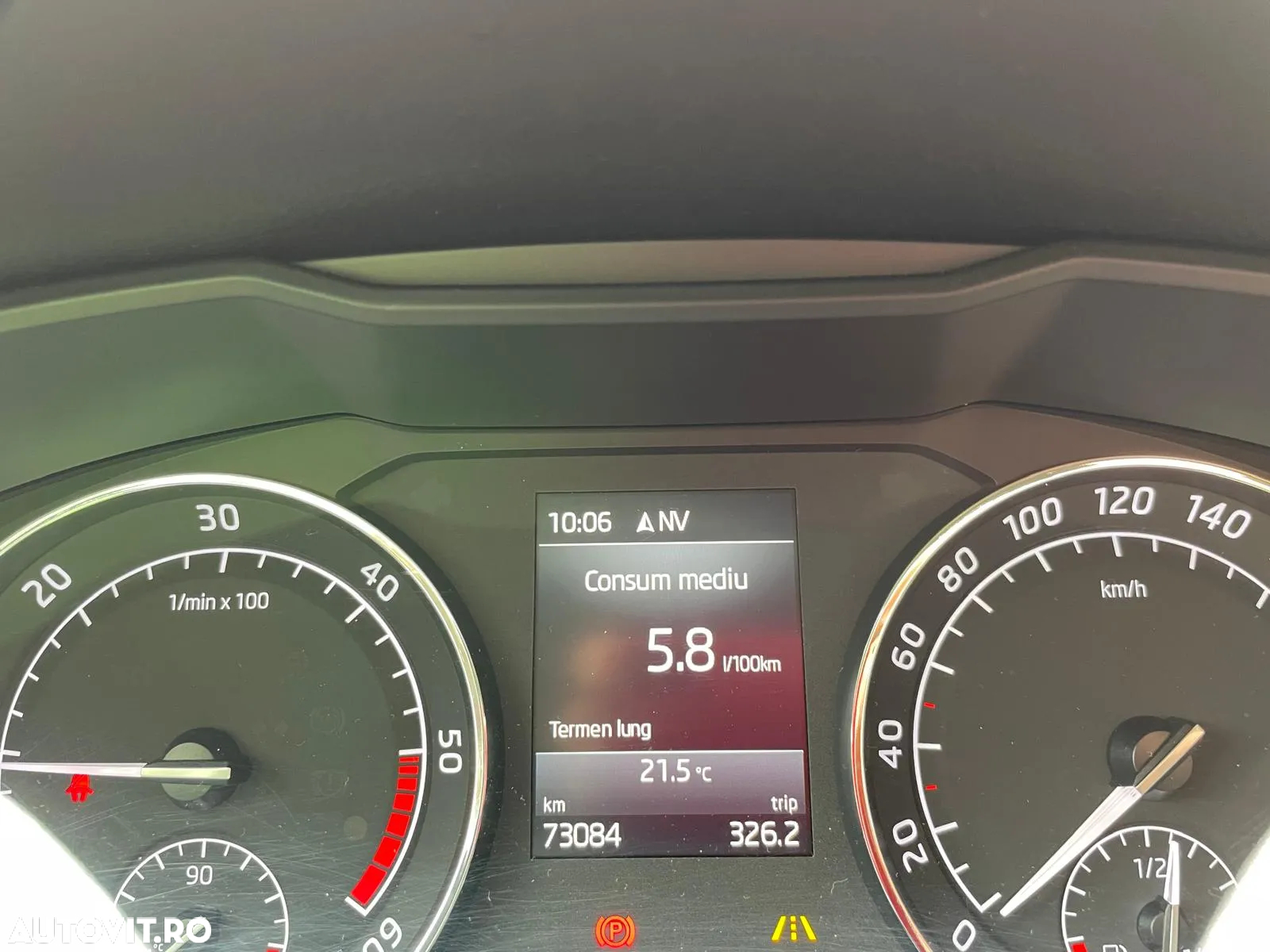 Skoda Superb 2.0 TDI 4X4 Ambition - 9