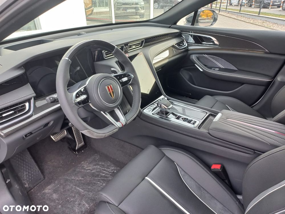 Hongqi H6 2.0T Deluxe - 11