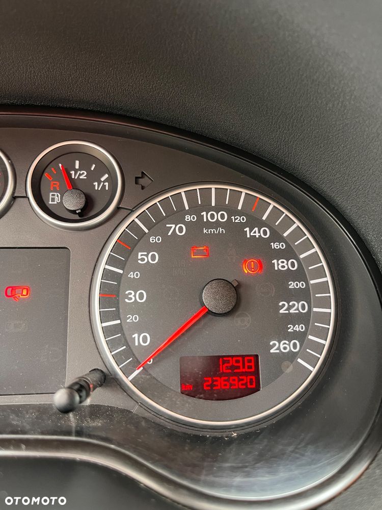 Audi A3 2.0 FSI Ambition - 12
