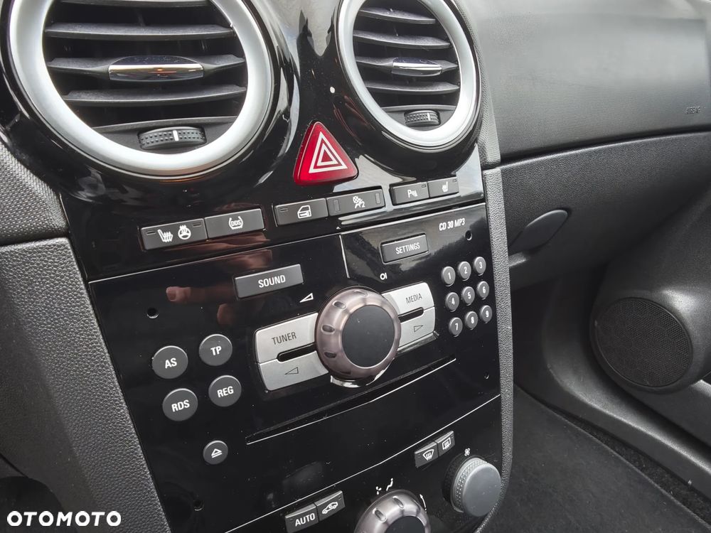 Opel Corsa 1.4 16V Energy - 25