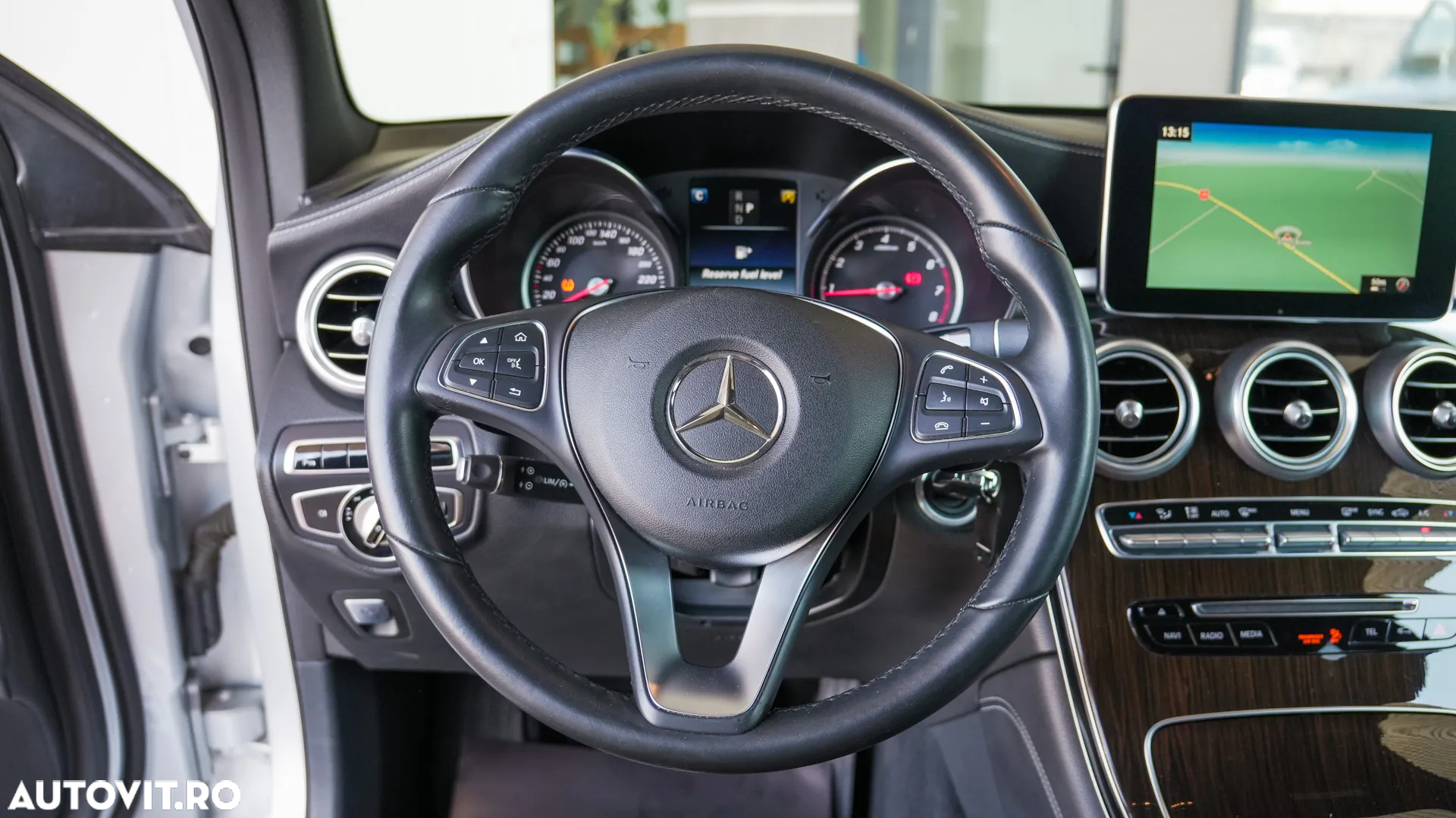 Mercedes-Benz GLC - 14