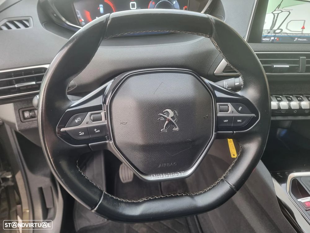 Peugeot 3008 1.5 BlueHDi Allure - 15