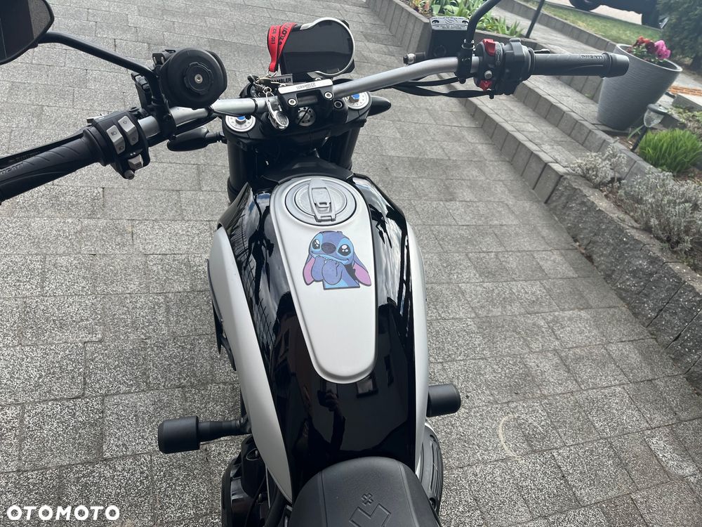 Ducati Scrambler - 7