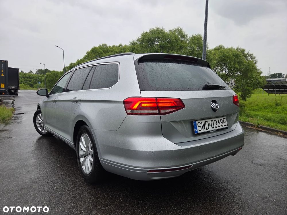 Volkswagen Passat 2.0 TDI BMT Comfortline - 4