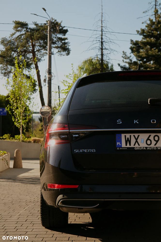 Skoda Superb 2.0 TSI L&K DSG - 5