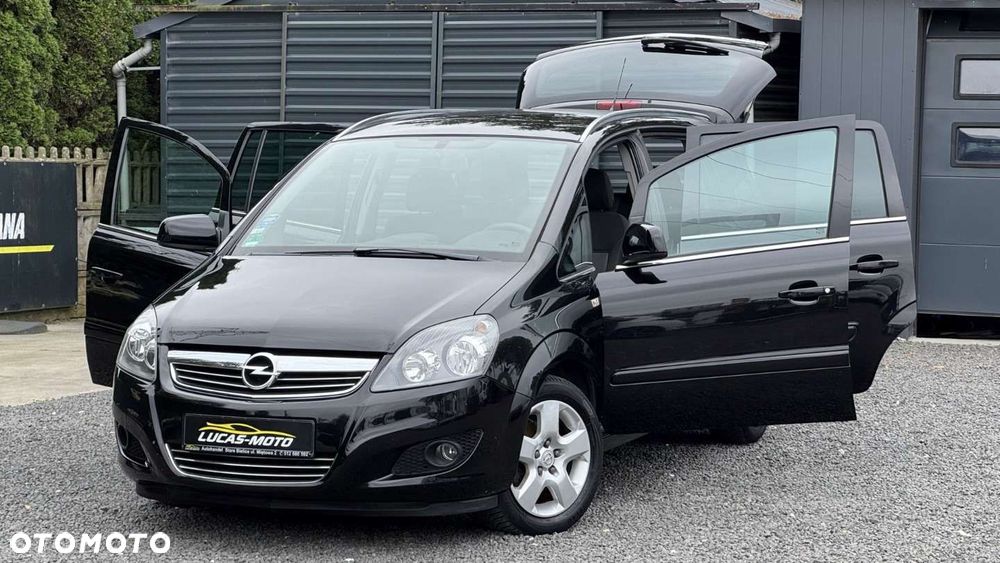 Opel Zafira - 10