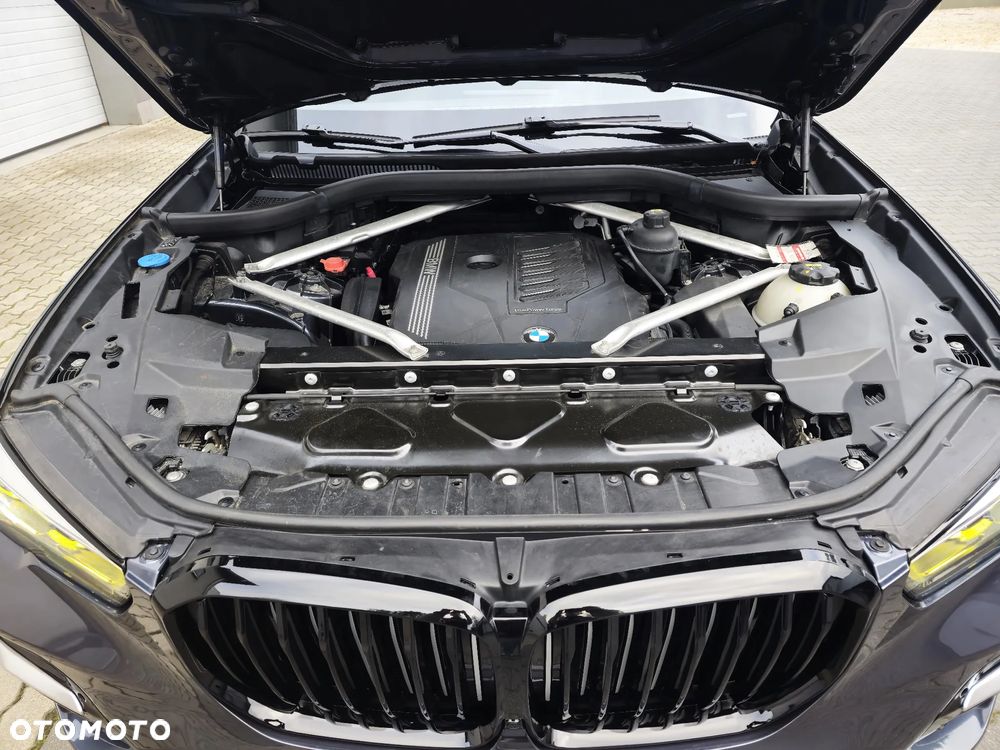 BMW X5 xDrive40i sport - 13
