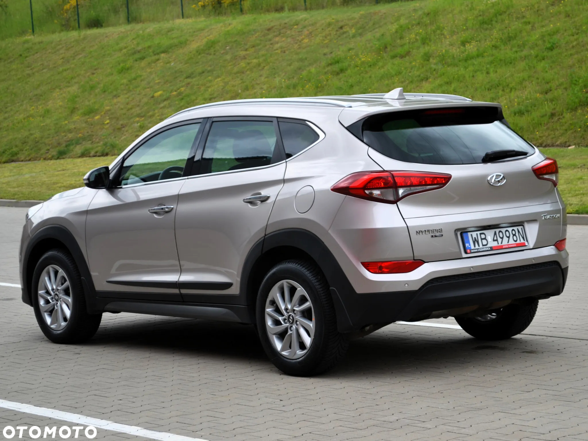 Hyundai Tucson 1.6 GDI BlueDrive Design 2WD - 4