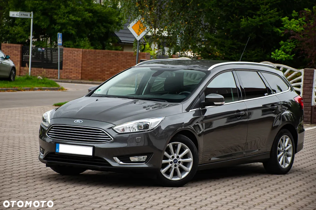 Ford Focus - 28