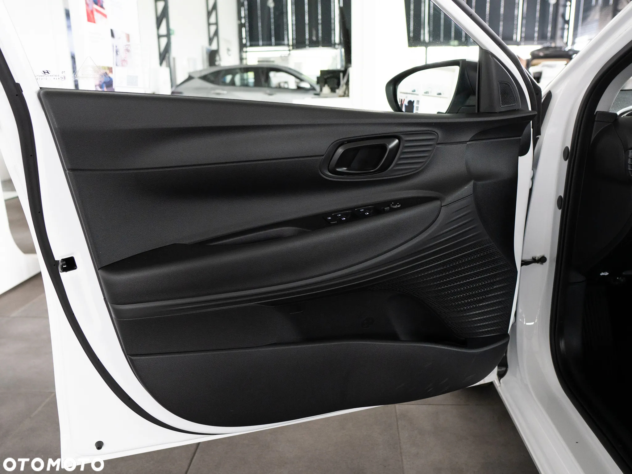 Hyundai i20 1.2 Modern - 12