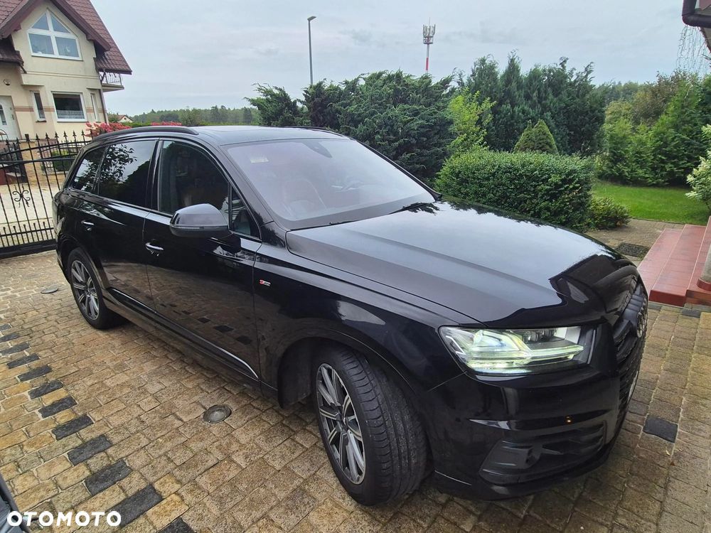Audi Q7 - 7
