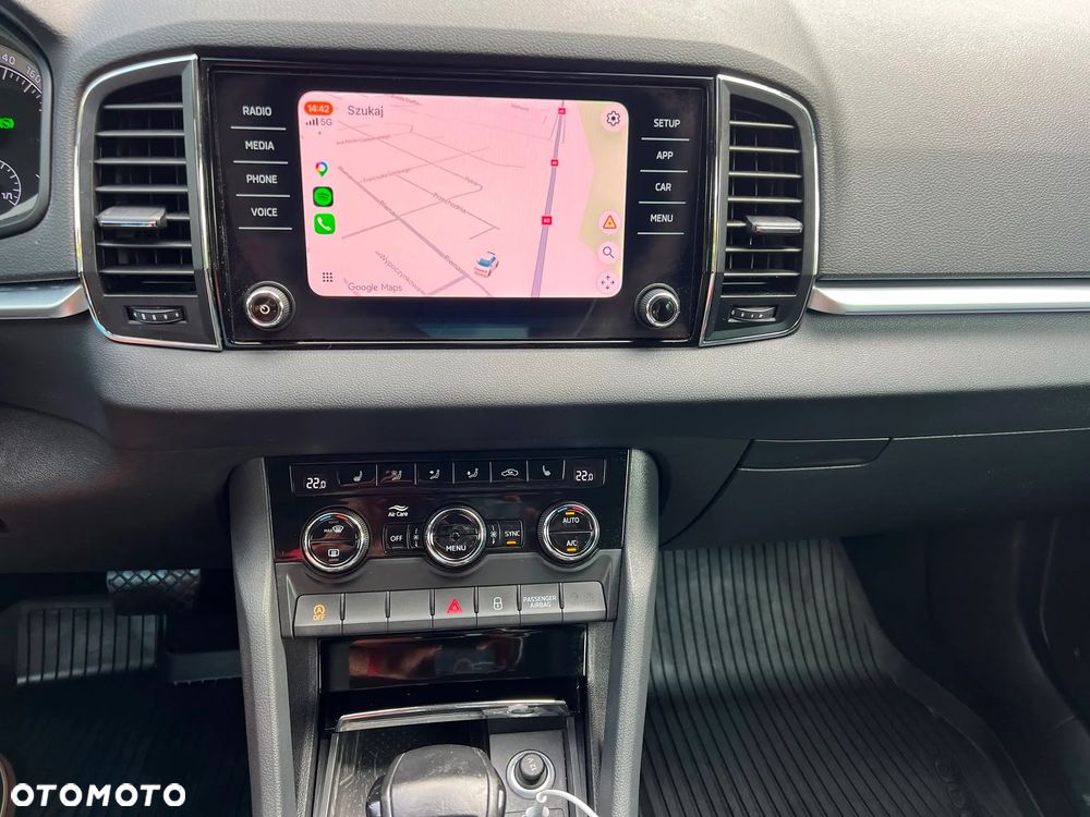 Skoda Karoq 1.5 TSI ACT DSG Ambition - 24