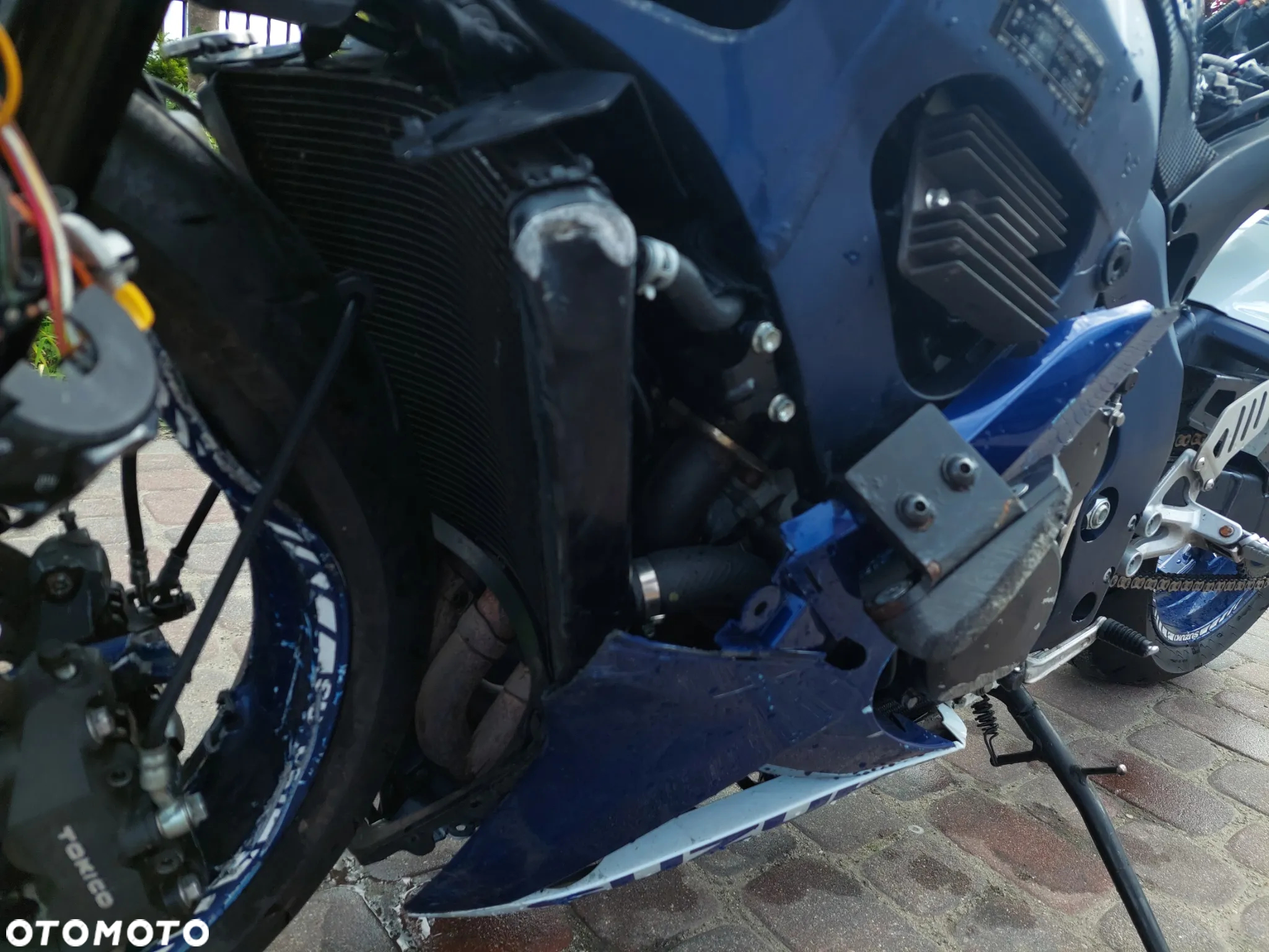Suzuki GSX-R - 18