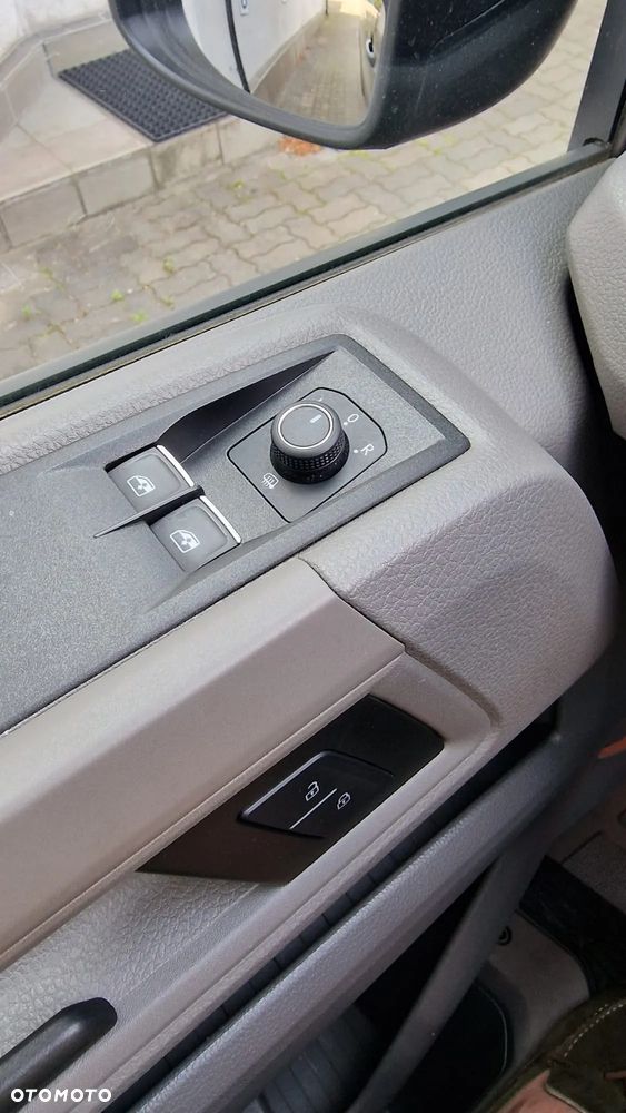 Volkswagen Crafter - 12