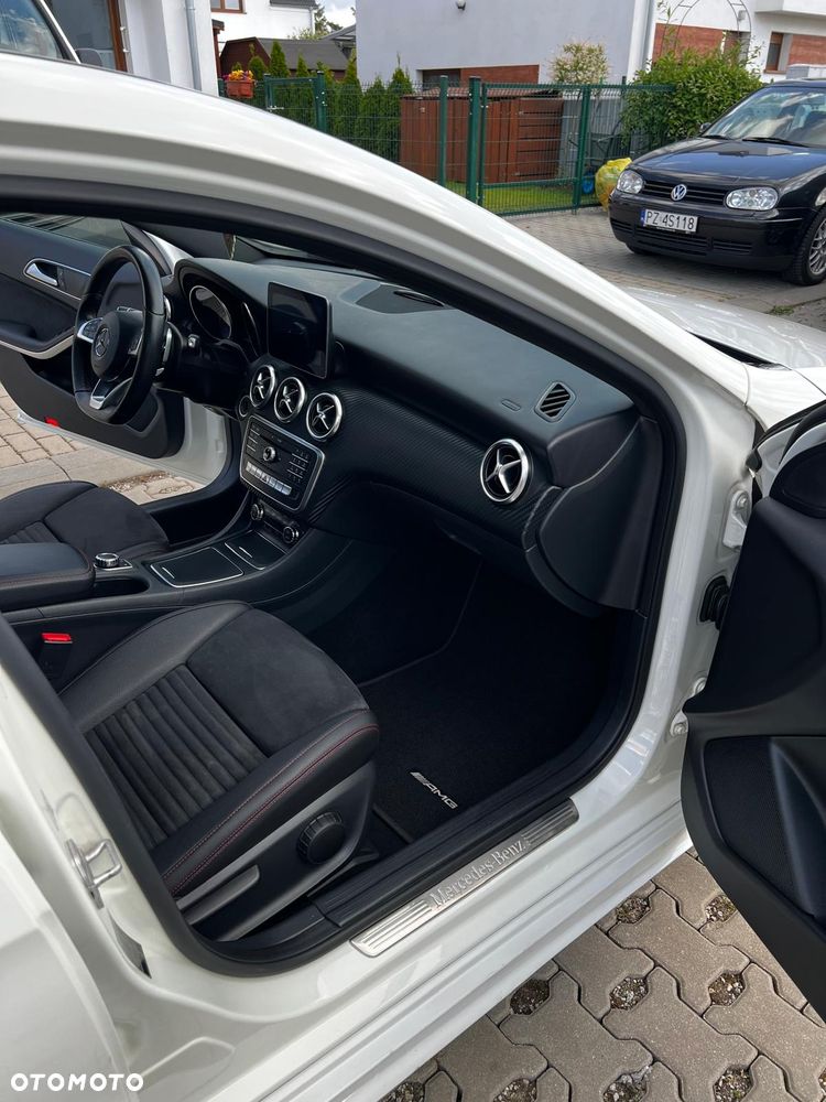 Mercedes-Benz Klasa A 200 d 4-Matic - 12