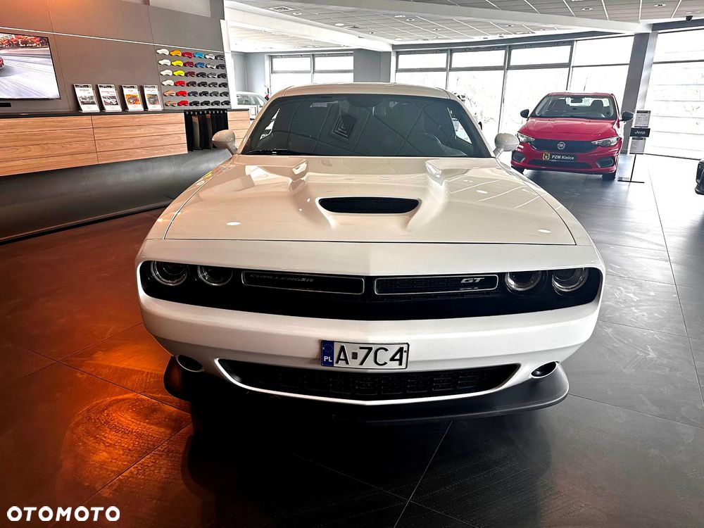Dodge Challenger 3.6 SXT Plus - 2
